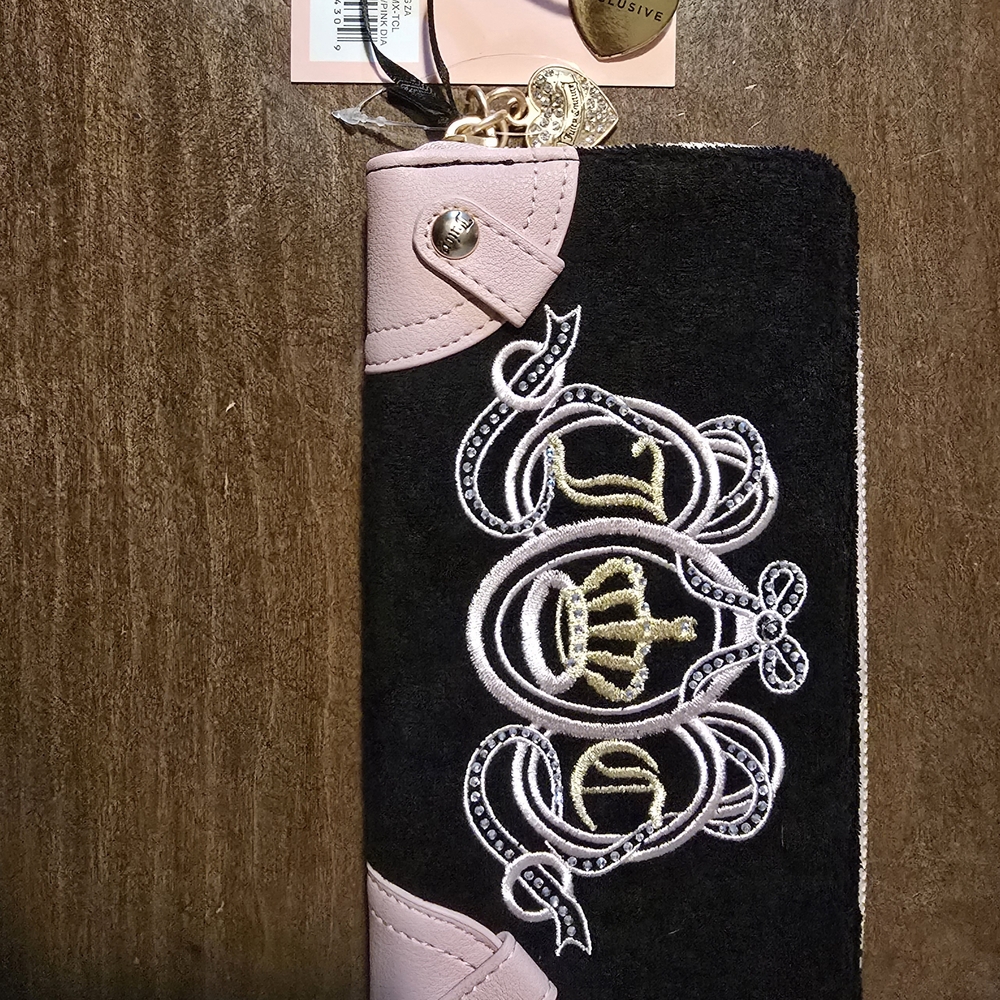 BNWT Juicy Couture Lovers Club Wallet